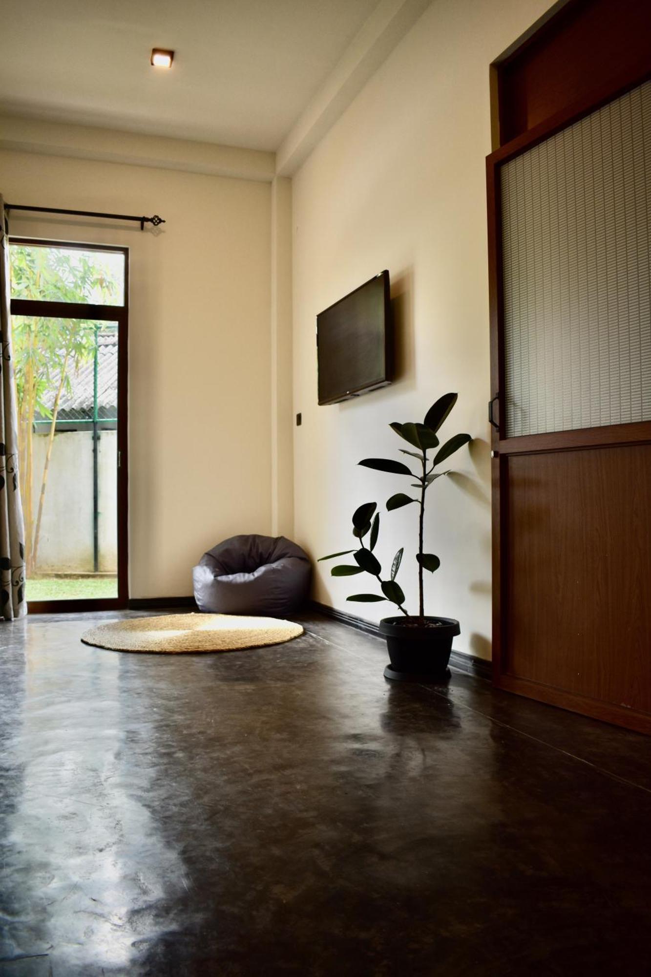 Surf N Summer Hikkaduwa Exterior foto